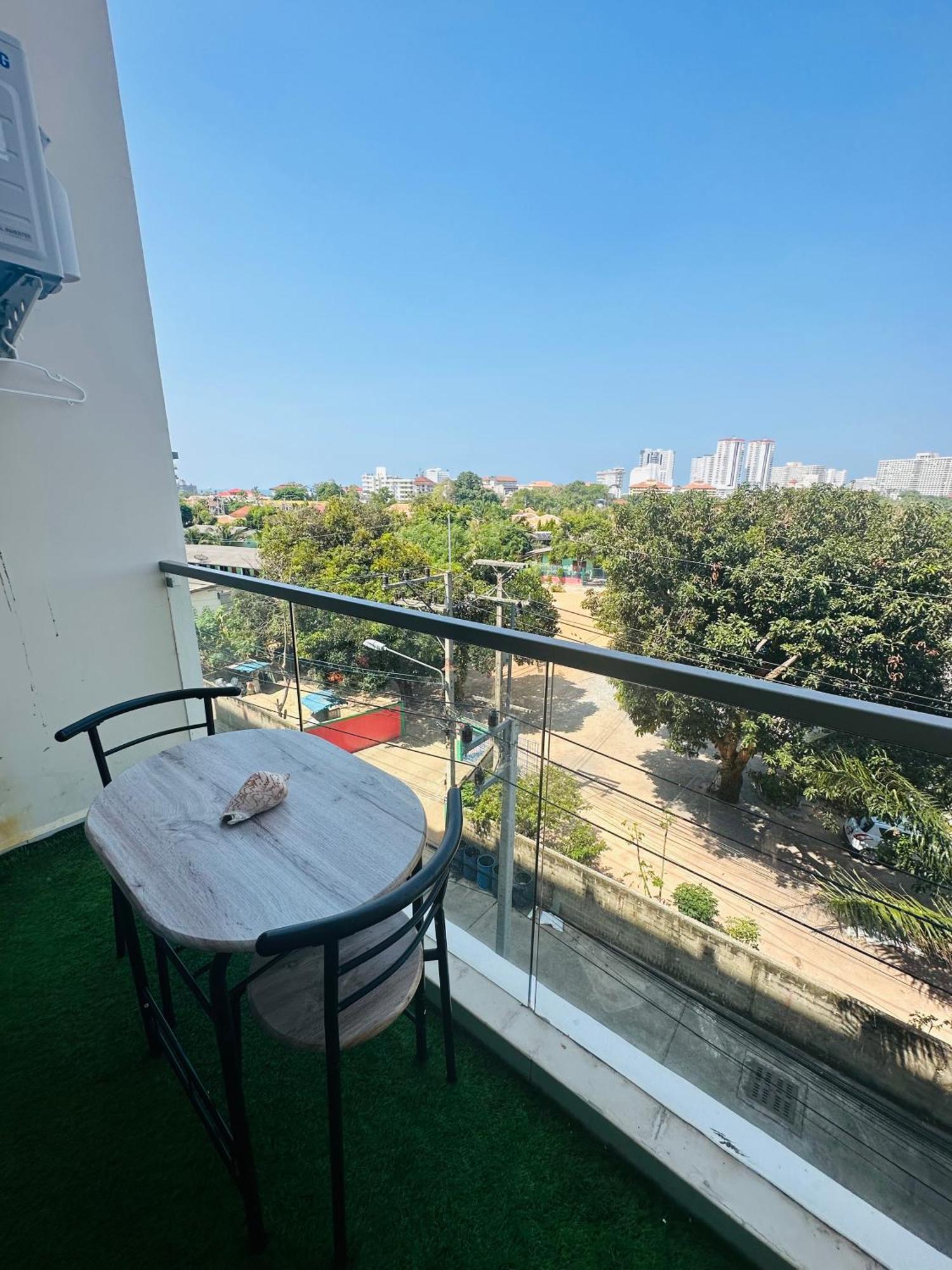 Laguna Beach Resort 2-Loft Room Garden View Pantai Jomtien Luaran gambar